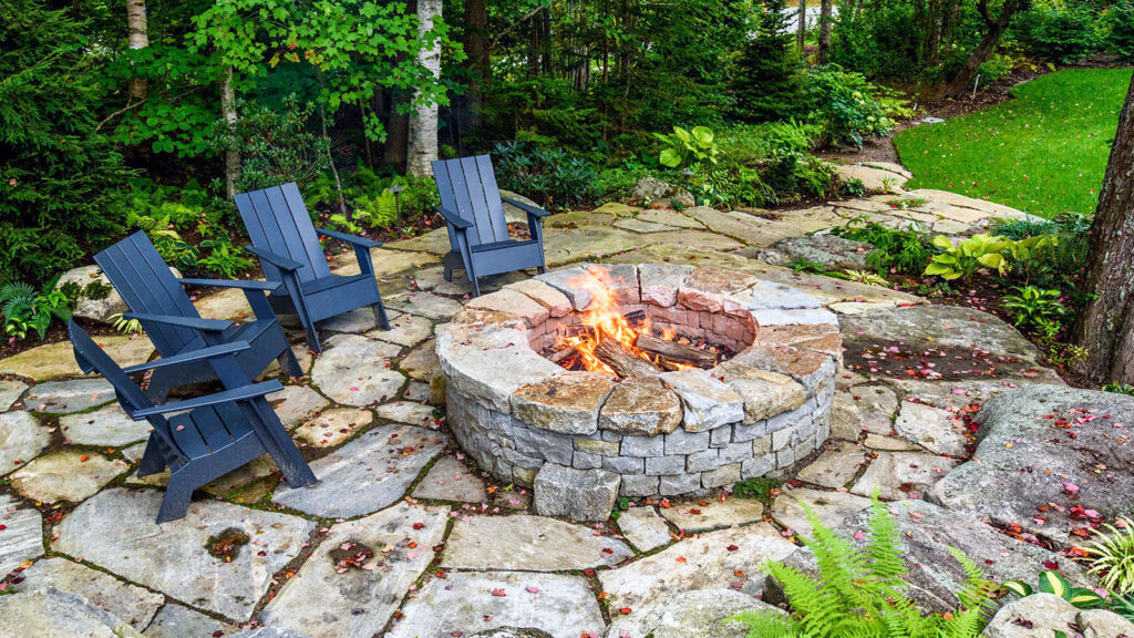 Stone Fire Pit Construction for Durable and Elegant Outdoor Heating